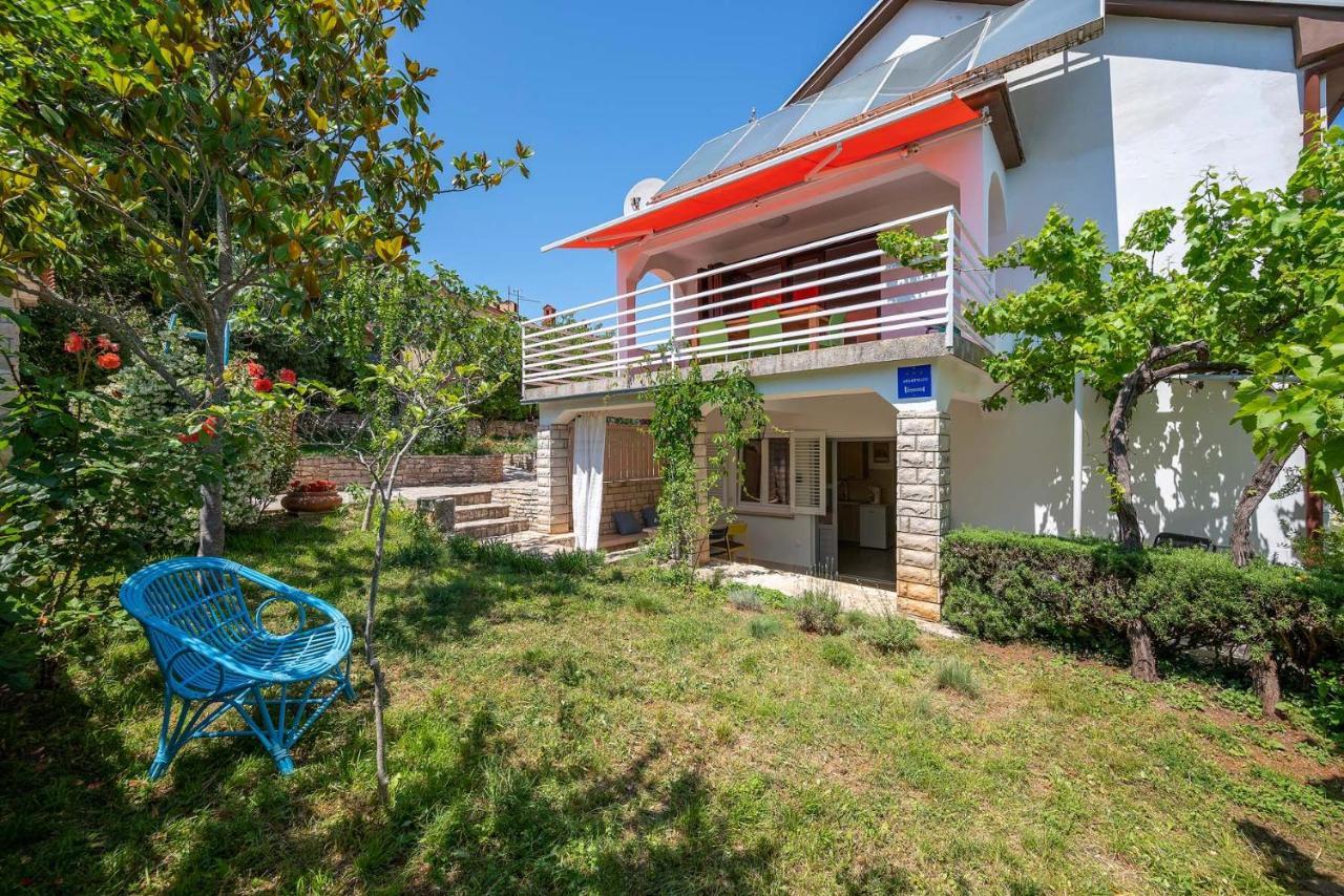 Apartments Pimpinella Premantura Exterior photo