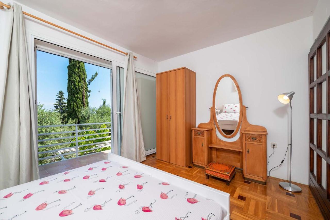 Apartments Pimpinella Premantura Exterior photo